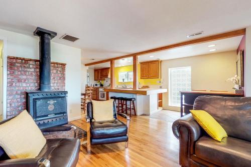 Charming Terrace Cottage