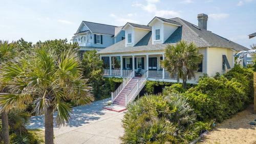 East Ashley Avenue 1414 - Trade Winds Home
