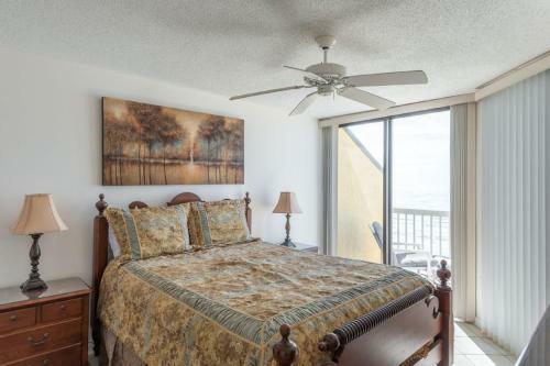 Apartamento Chas. Oceanfront 419 Condo