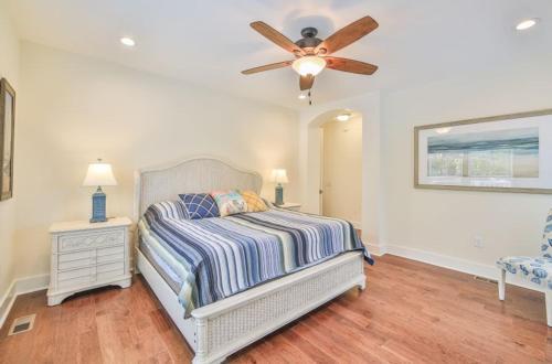 West Ashley Avenue 0420 - Sandy Bottoms Home