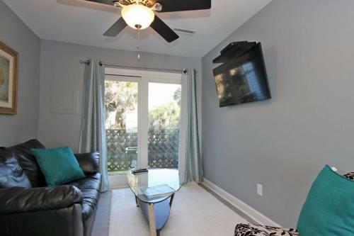 Apartamento West Ashley Avenue 0807 - Couples @ Cabana Blue Apts