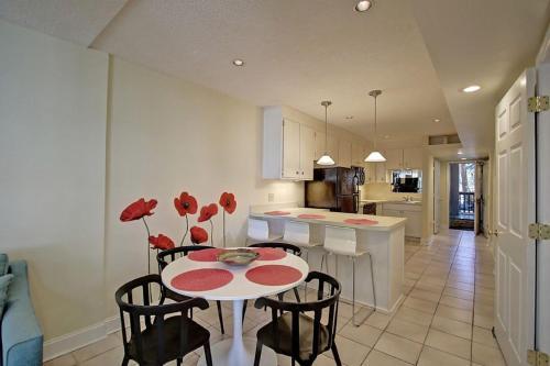 Apartamento 710-b East Arctic Condo