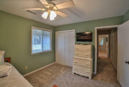 Easy Huron Avenue 0305 By The Sea Home