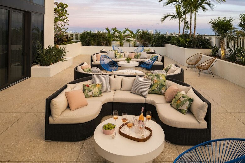 Hotel Element Fort Lauderdale Downtown