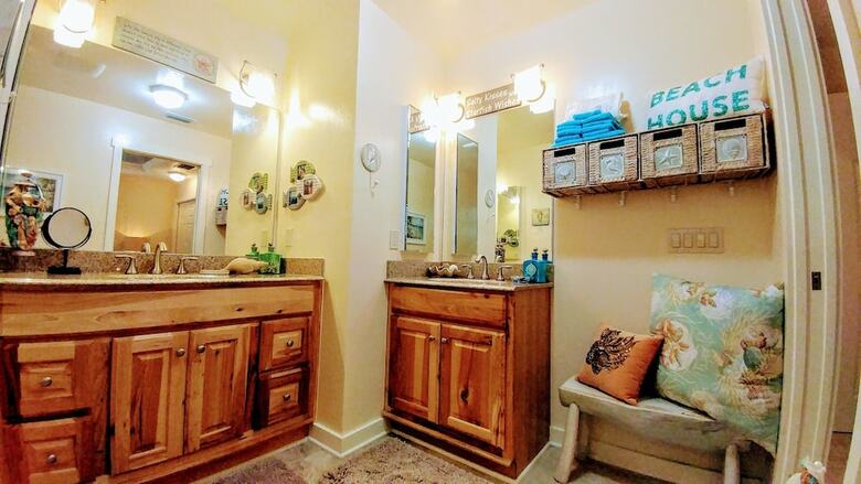 Blue Starfish Estate - Three Bedroom Home