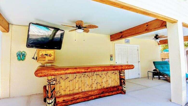 Blue Starfish Estate - Three Bedroom Home
