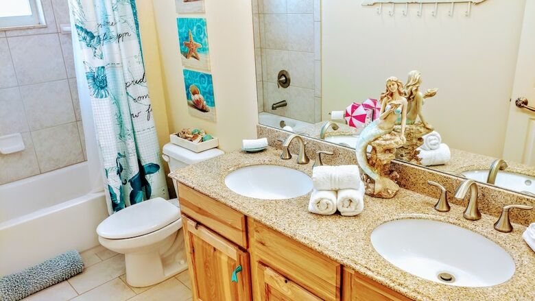 Blue Starfish Estate - Three Bedroom Home
