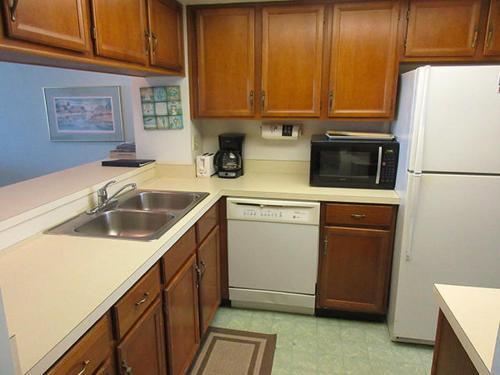 Riviera Club #704 Apartment
