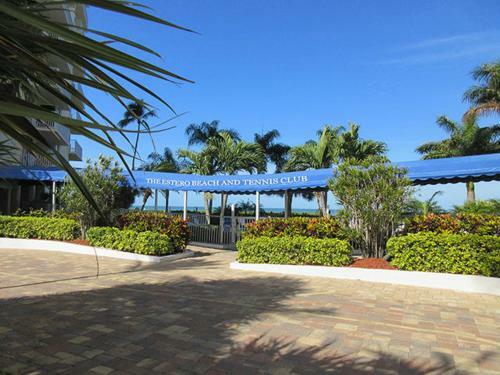 Estero Beach & Tennis #205c Apartment