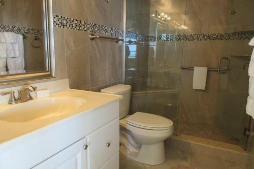 Estero Beach & Tennis #1106a Apartment