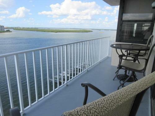 Lovers Key Beach Club #1102 Apartment