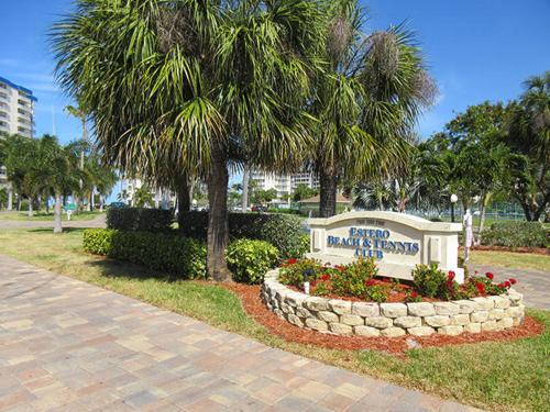 Estero Beach & Tennis #701a Apartment