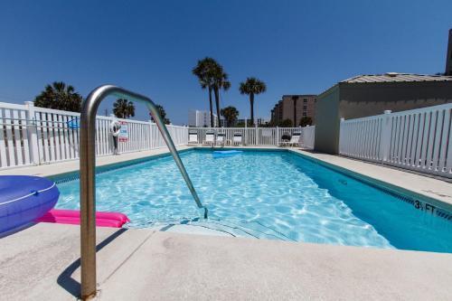 Apartamento Emerald Towers West 5006