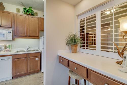 Destin West Gulfside Villa #v410