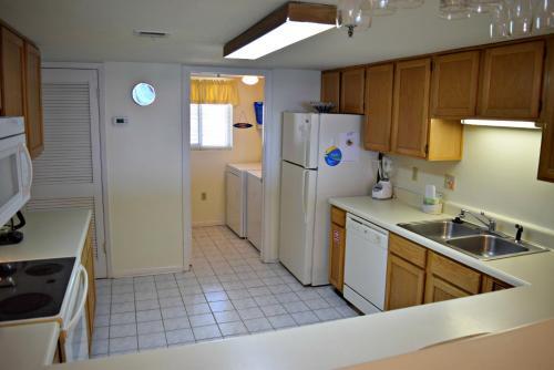 Apartamento Surf Dweller 509 Condo