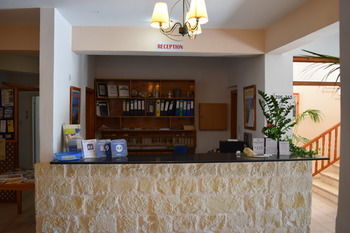 Anna Hotel Apartments