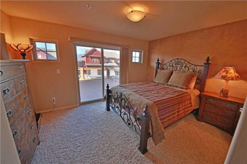 Apartamento Waterside West F4 Condo