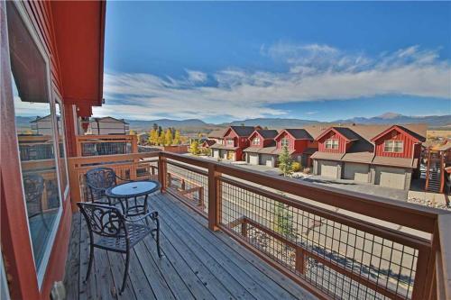 Apartamento Waterside West F4 Condo