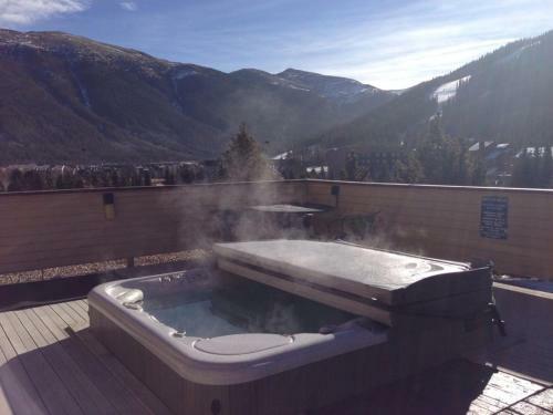 Apartamento Snowbridge Square 206 Condo