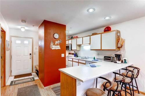 Apartamento Two-bedroom - Woodbridge Inn 302