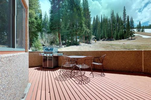 Apartamento Ten Mile Condos