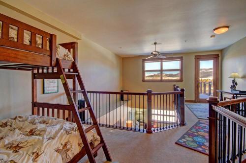 B202 Watertower Place Townhouse