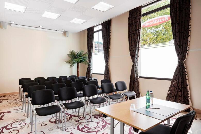Aparthotel R�sidence Residhome Paris Evry