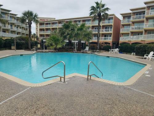 Apartamento Beachfront Updated Condo