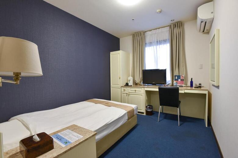 Hotel New Osaka Shinsaibashi