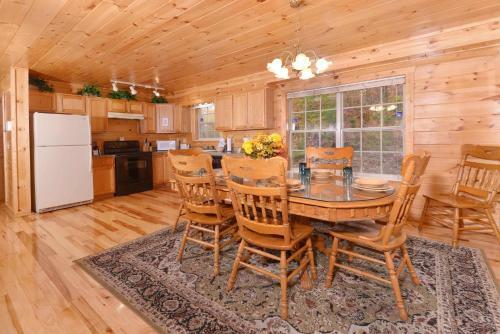 Love & Laughs #11 - Seven Bedroom Cabin