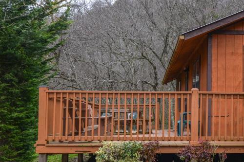 Lazy Creek Retreat