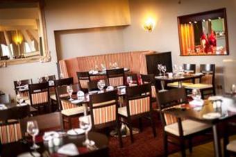 Hotel Bw Premier Blunsdon House Htl