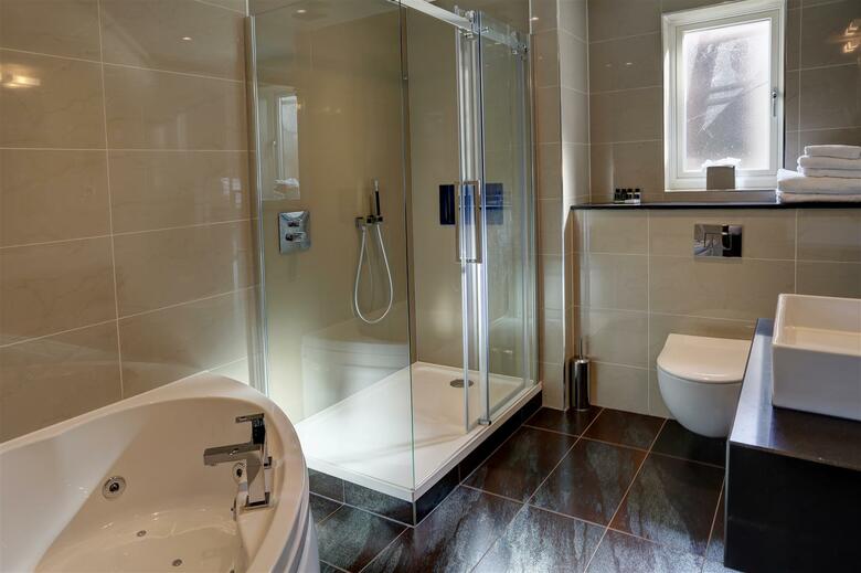 Hotel Best Western Frensham Pond