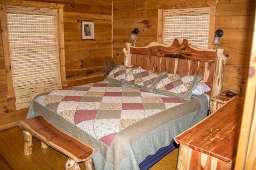 33 Hoot Owl Haven Cabin