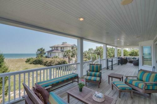 Blue Dolphin Holiday Home #114