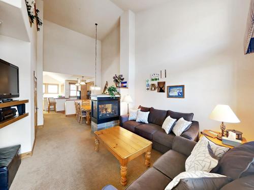 5302 Northstar Townhouse Building 5 Unit 302