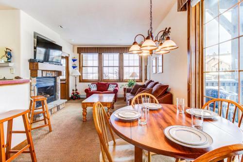 Kicking Horse Retreat