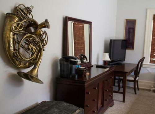 The Lafayette House Bed & Breakfast