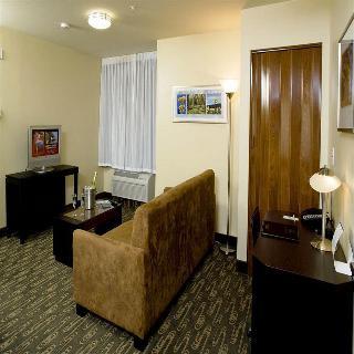 Hotel Best Western Navigator Inn & Suites