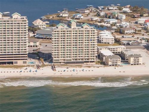 Apartamento Crystal Shores 1306