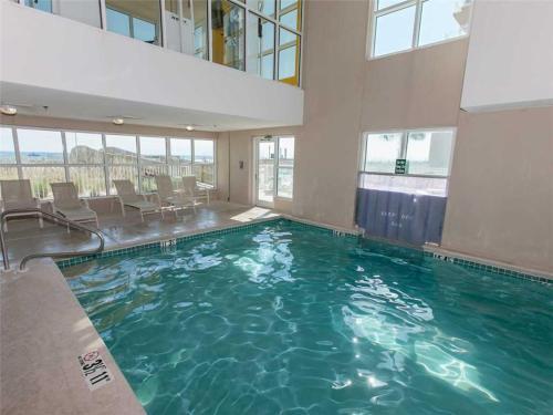 Apartamento Crystal Shores 1306