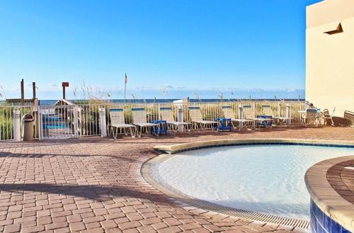 Crystal Shores West 1107 Apartment