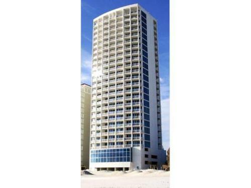 Island Tower 2203 Apartment