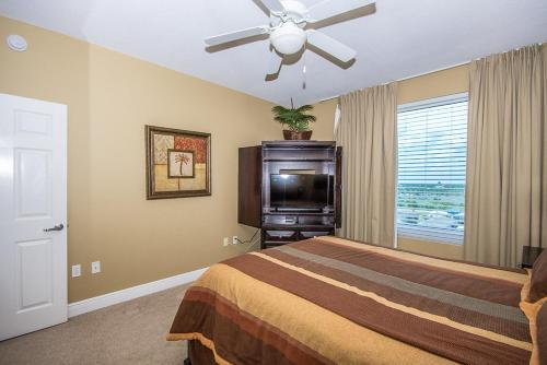 San Carlos 801 Apartment