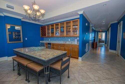 Bel Sole Penthouse 1801 Apartment