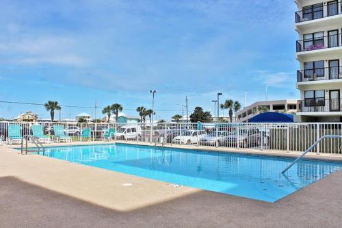 Island Shores 358 Apartment