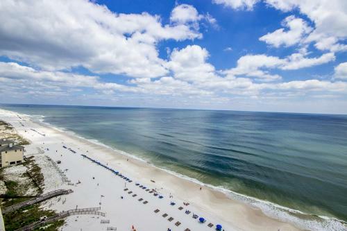 Crystal Shores West 1007 Apartment