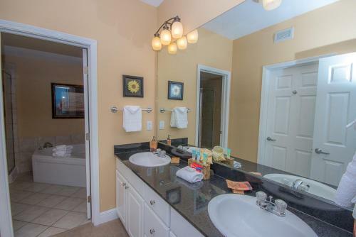 San Carlos 1509 Apartment