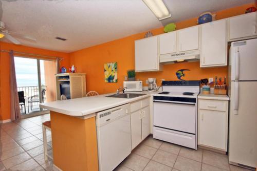 Grand Beach 305 Apartment