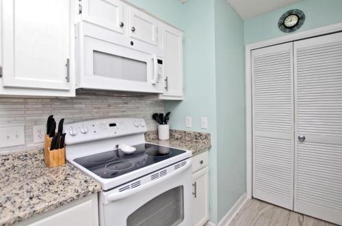 Boardwalk 986 Apartment